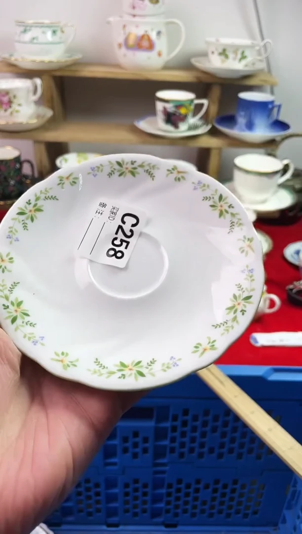 瓷片莫*气77777777777 C258