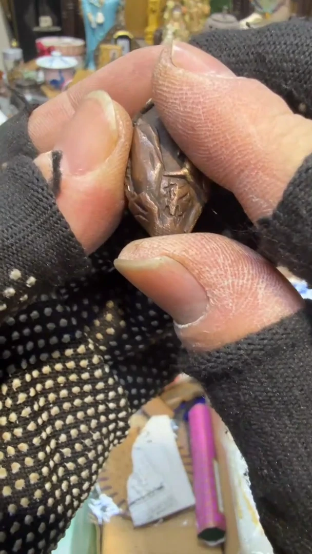 金属中古艺术工艺美术品