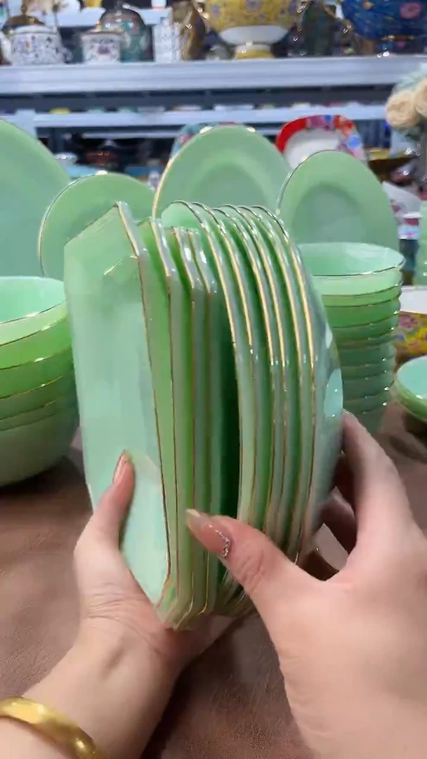 玉瓷8英寸圆深盘6只方盘4只