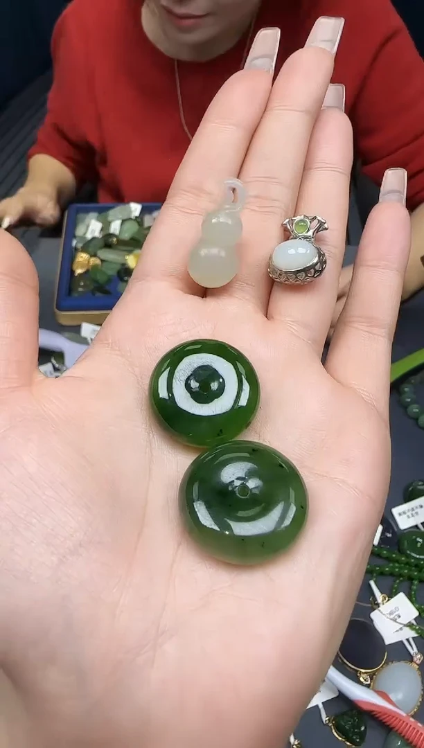 【闪购商品】和田玉挂件未镶嵌1