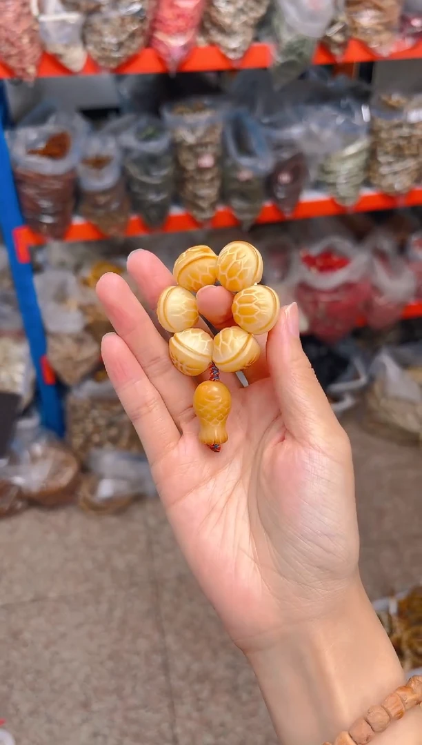 吊坠菩提根/象牙果富甲天下手捻  黄色