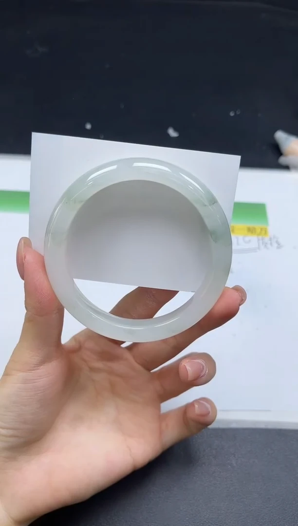 未镶嵌手镯石英质玉0126-6061
