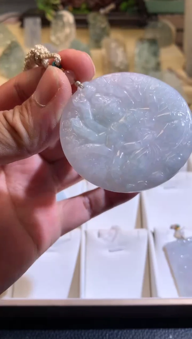 翡翠未镶嵌颈饰6/23/218