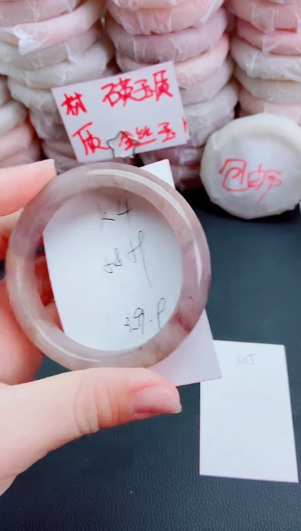 【闪购商品】石英质玉手镯未镶嵌k4-58-59