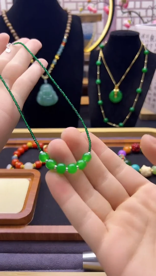 【闪购商品】尖晶石颈饰银S925镶嵌X272