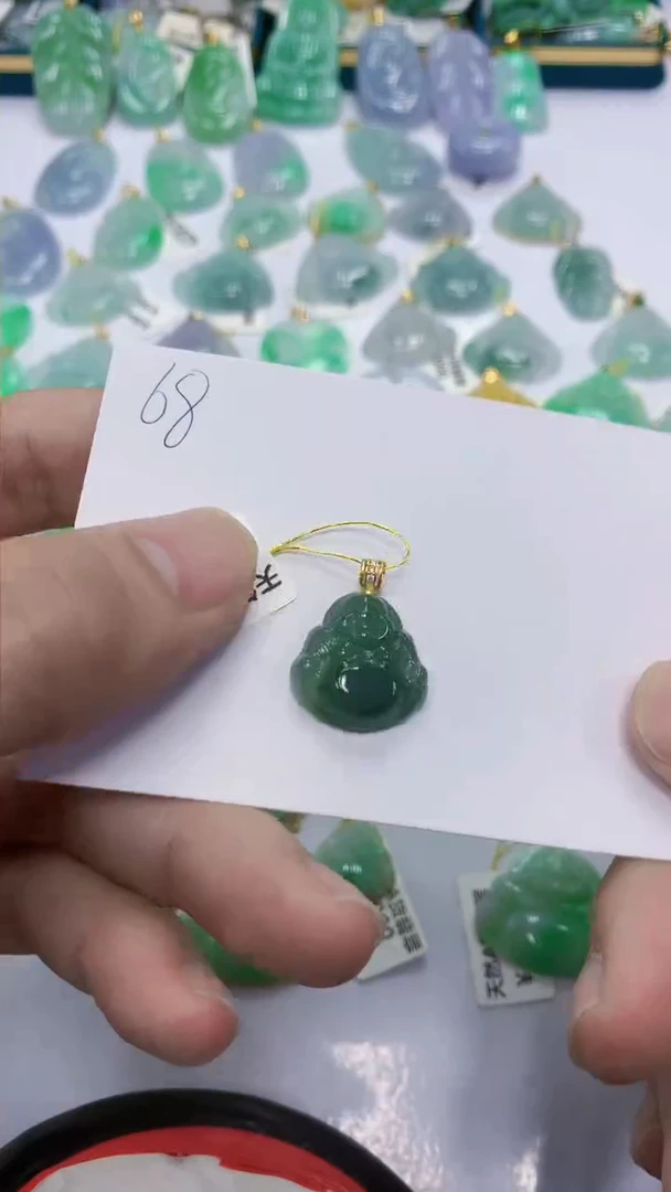 颈饰未镶嵌翡翠天然缅甸翡翠A货