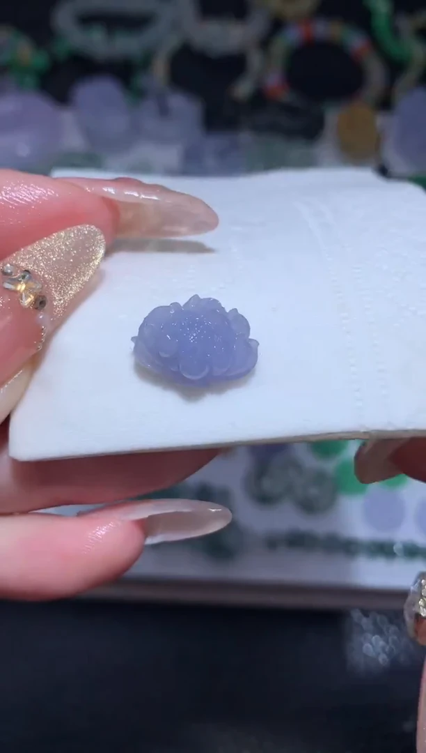 未镶嵌定制翡翠莲花