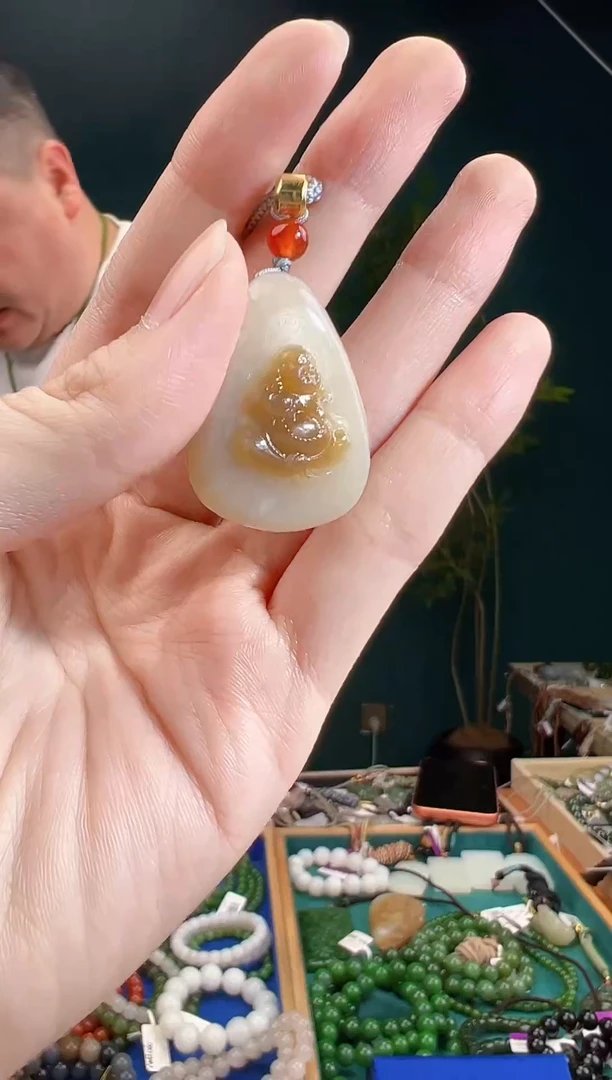 颈饰未镶嵌和田玉多样性发货 拍一单发一个