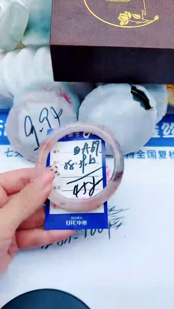 未镶嵌手镯石英质玉A69-58-59-60