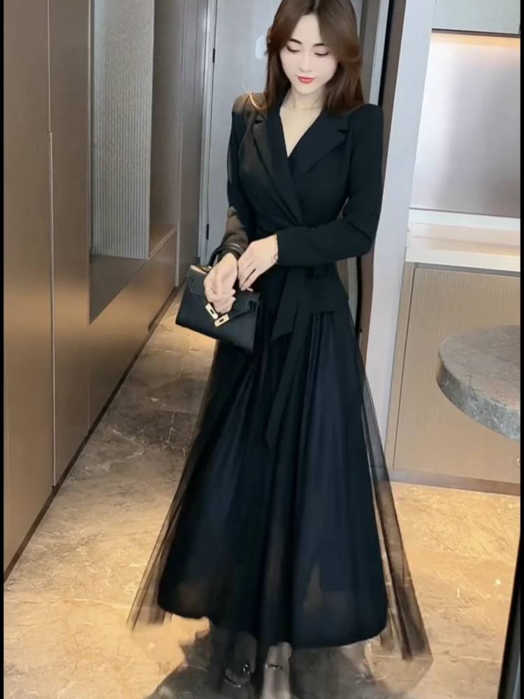 淑女风新款气质秋西装高级感上衣超仙的半身网纱裙两件套显瘦收腰