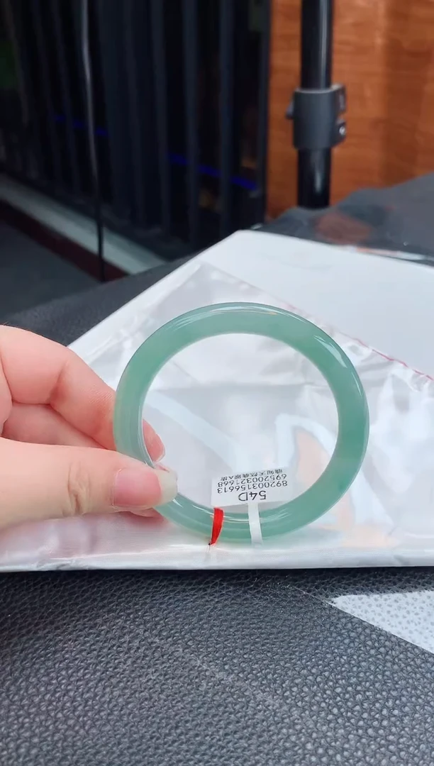【闪购商品】翡翠手镯未镶嵌缅甸天然翡翠A货手镯