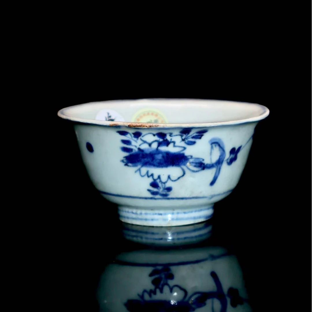 6:明晚期青花花鸟纹茶碗