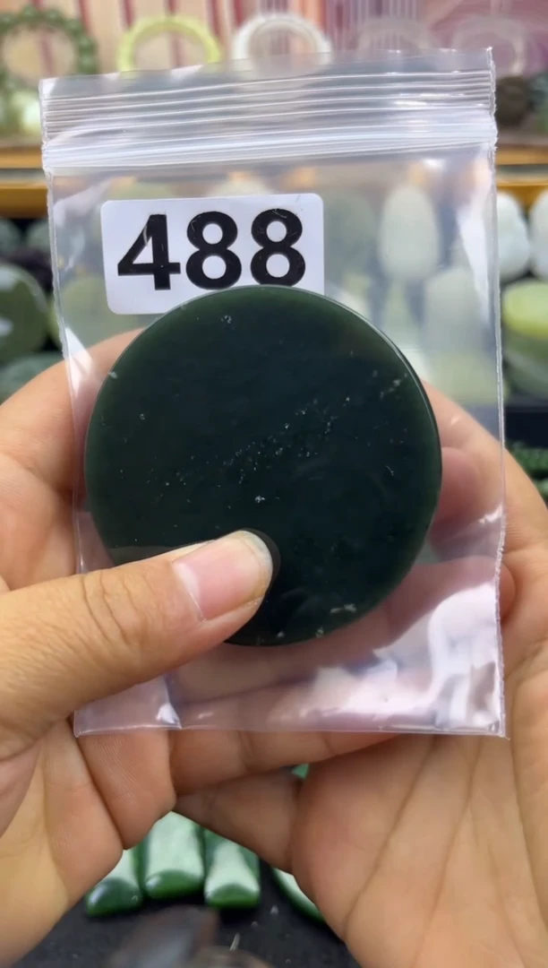 未镶嵌和田玉珠宝半成品镯芯