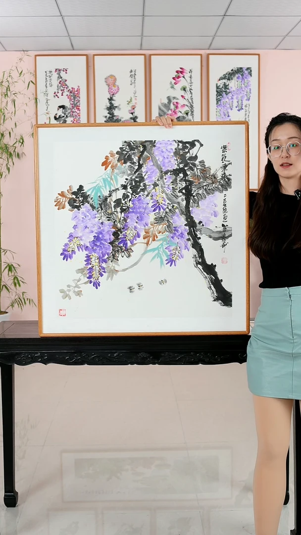 国画汪琼《紫气东来》手绘带框82*82厘米
