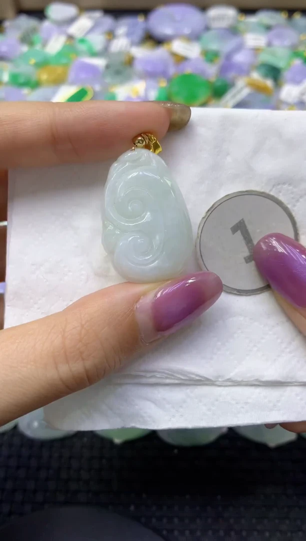 颈饰未镶嵌翡翠天然缅甸翡翠A货