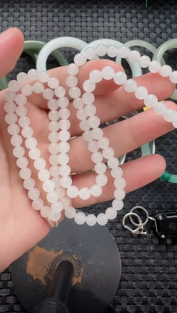 颈饰未镶嵌和田玉6mm108长链（多样性发货拍一发一）