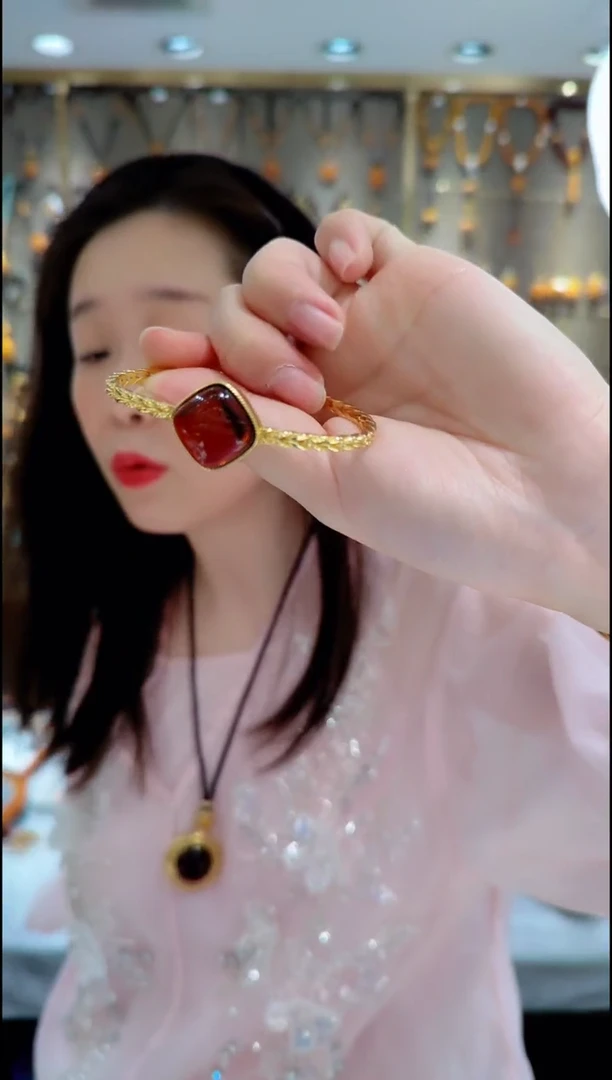 血珀银S925镀金镶嵌珠宝奇石﹣A131琥珀手镯