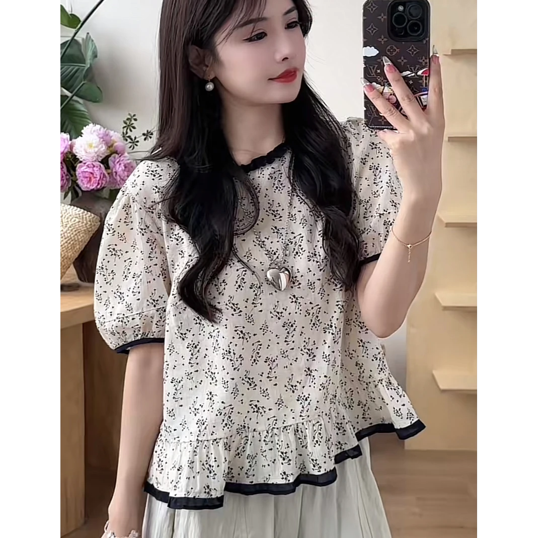 今年流行夏季爆款设计感碎花短袖小衫女装时尚减龄超好看小衫上衣