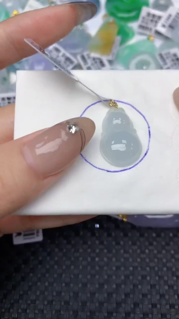 颈饰18K金镶嵌翡翠天然缅甸翡翠a货百元以上9元证书费自理