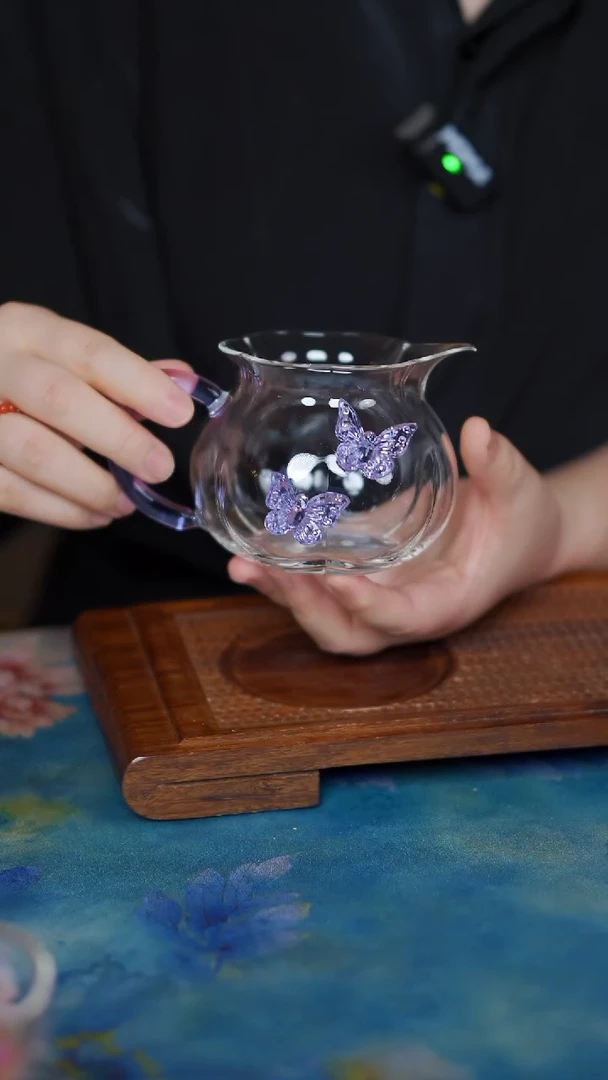 紫色 蝴蝶  纳福公杯