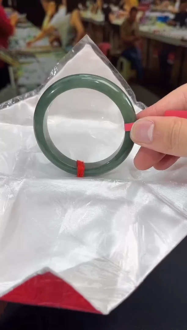 未镶嵌手镯翡翠翡翠手镯