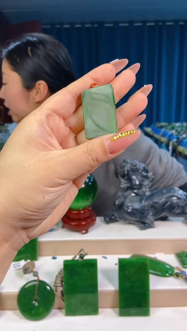 【闪购商品】和田玉挂件未镶嵌1