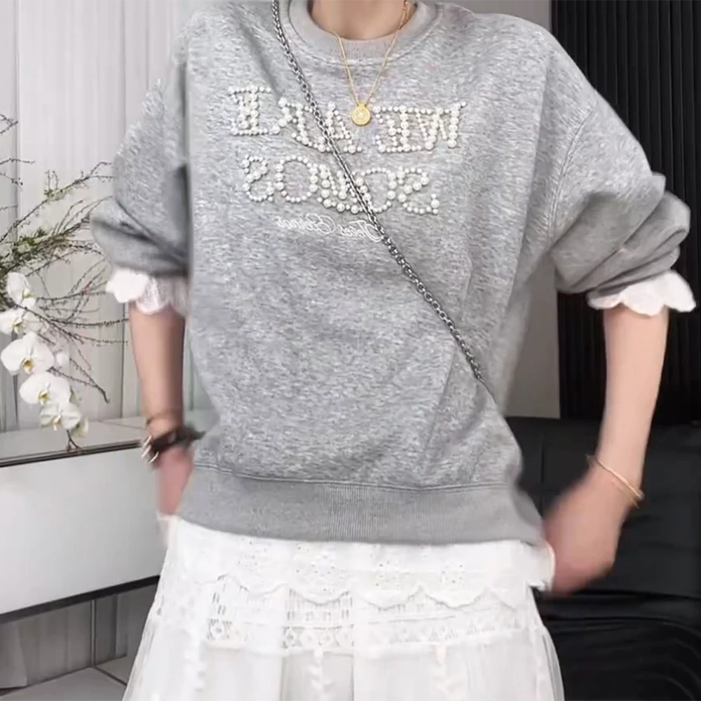 春夏季新款长袖蕾丝边拼接假两件字母珍珠刺绣百搭卫衣上衣女2025