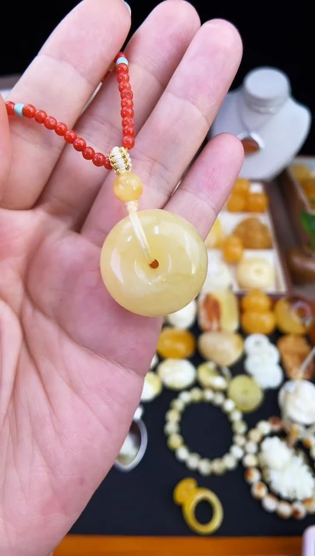 琥珀未镶嵌珠宝奇石柒月