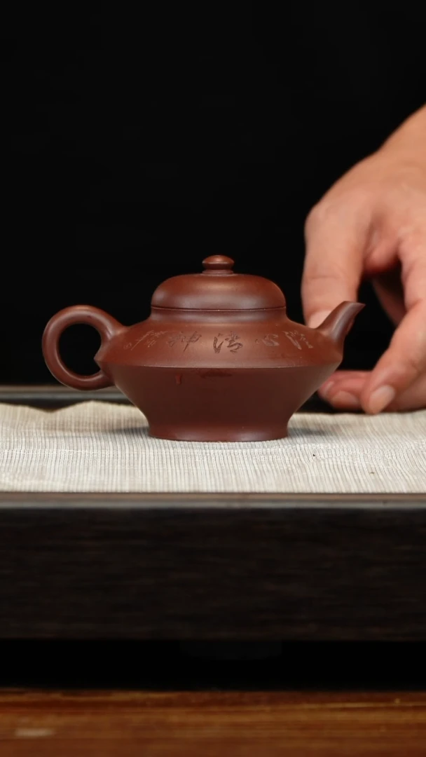 茶壶紫砂紫泥合欢刻绘