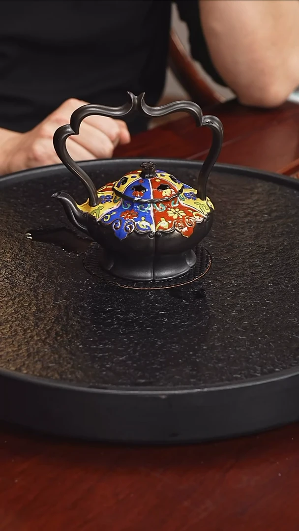 茶壶紫砂吴顺华 如鱼提梁98 黑金 260毫升