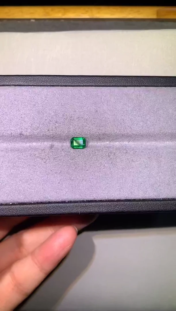 【闪购商品】祖母绿裸石未镶嵌1.05ct吉尔德沃顿微油A137