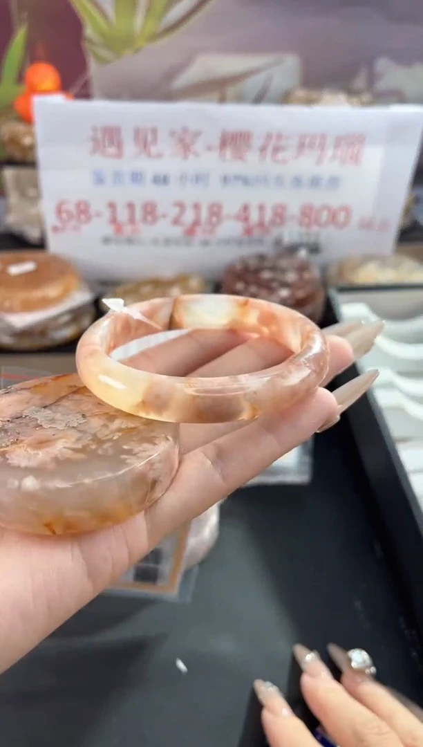 未镶嵌手镯石英质玉57