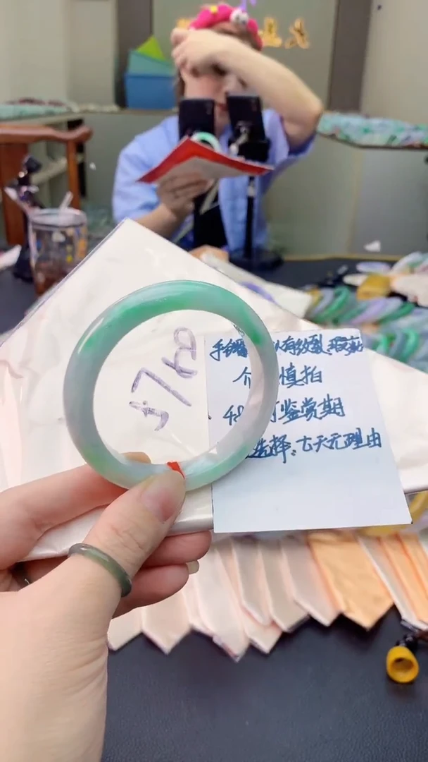 翡翠手镯未镶嵌0902138926