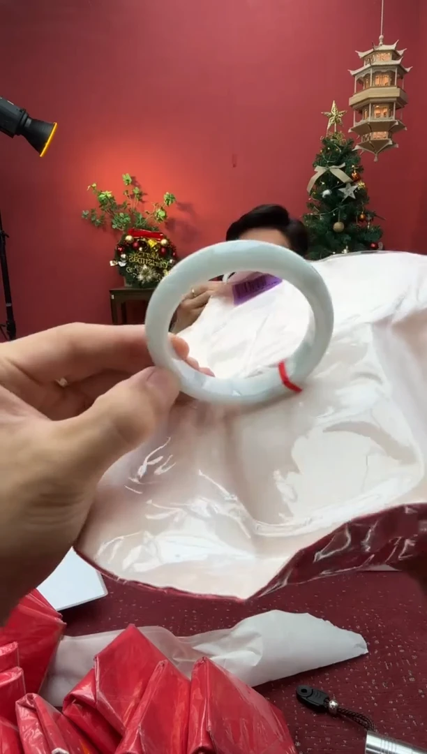 未镶嵌手镯翡翠翡翠手镯3