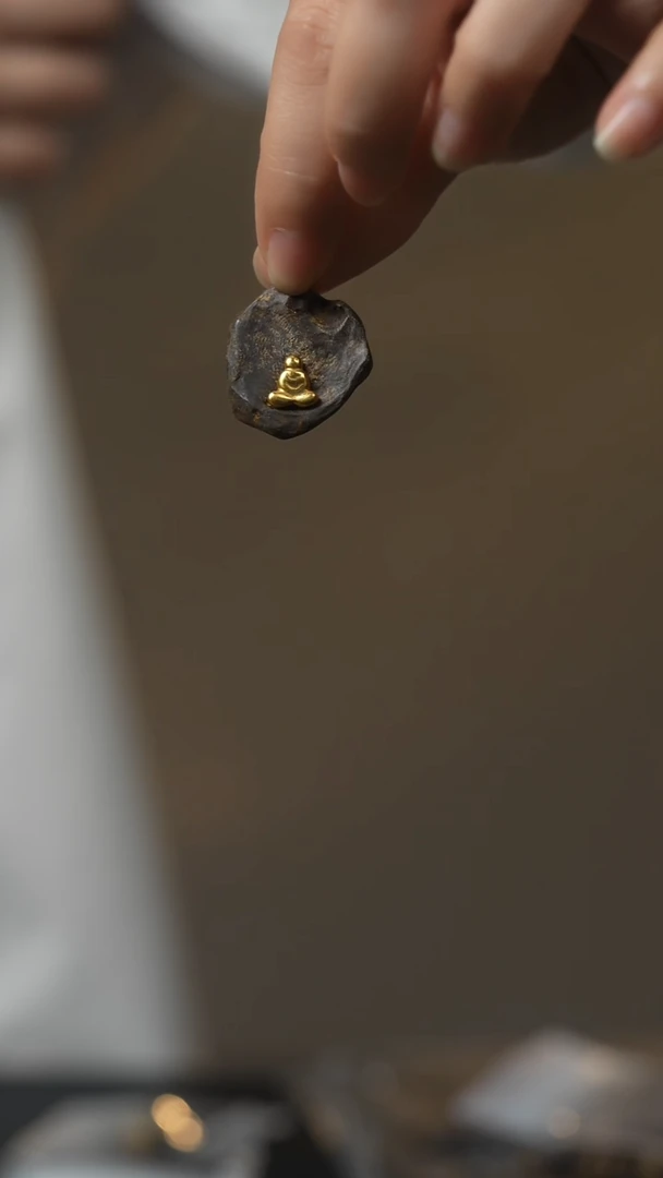 【闪购商品】沉香吊坠全沉水留疤无相吊坠