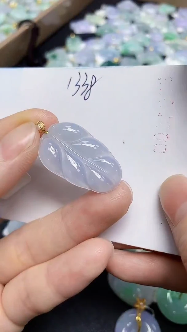 颈饰未镶嵌翡翠天然缅甸翡翠A货翡翠百元以上9元证书费自理