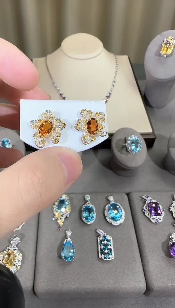 银S925镶嵌耳饰黄晶5*7mm耳钉繁花设计款