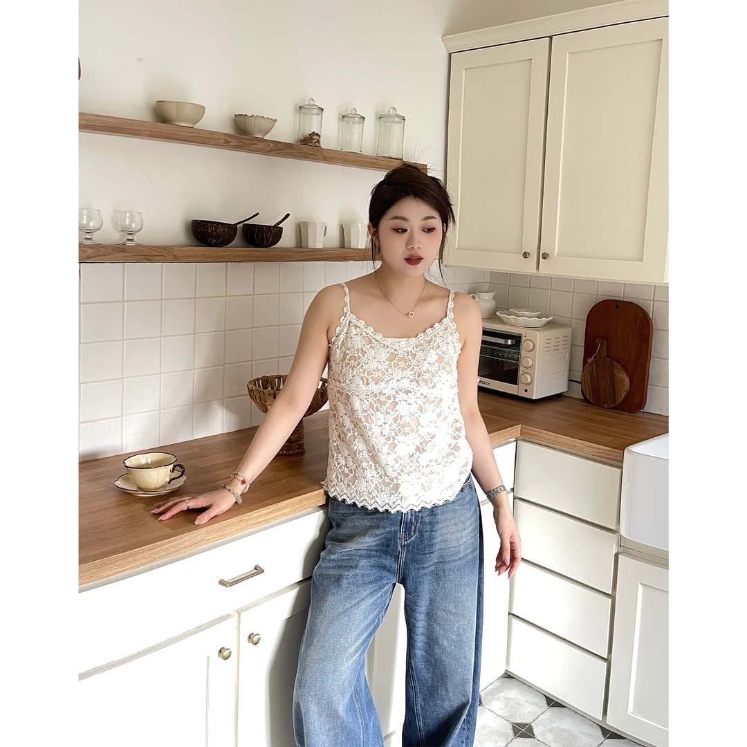 裂渡宣宣【怦然心动】微胖大码女秋时尚百搭显瘦蕾丝吊带ZY504F18