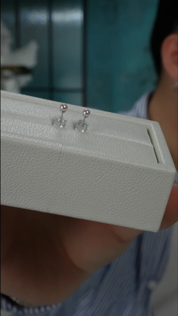 银S925镶嵌耳钉海水珍珠AK素钉3.5-4（AB172)