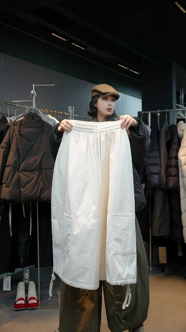 8分杏色裤子8分杏色裤子