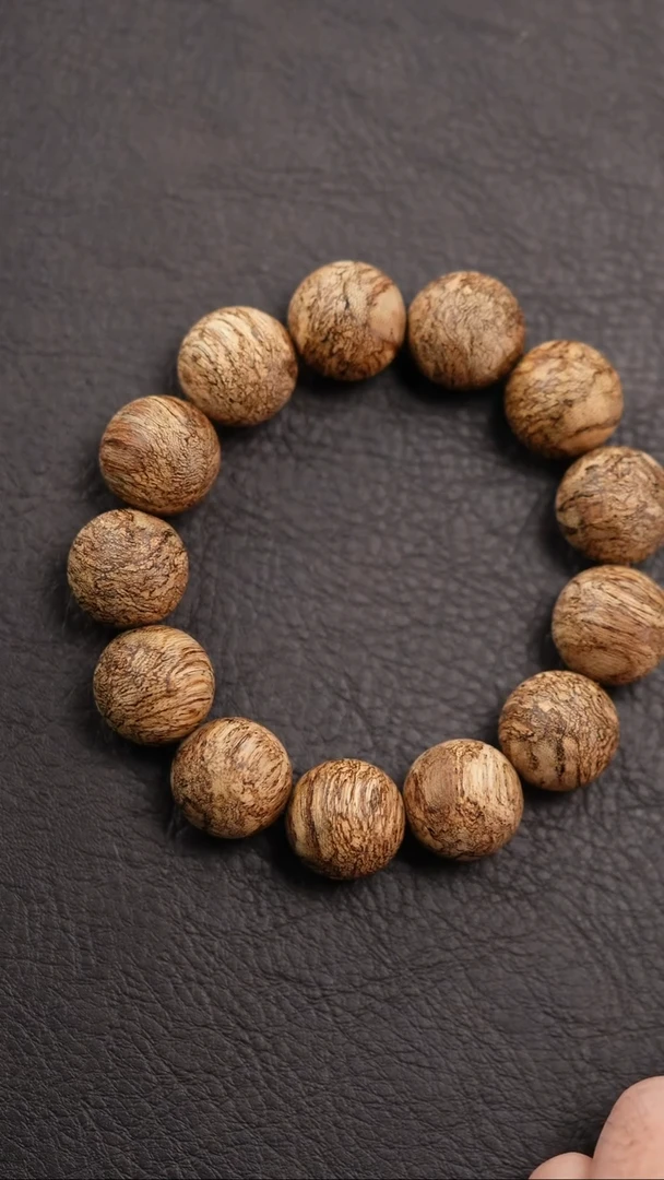 沉香手串CCQ666正区文莱天然野多样性一