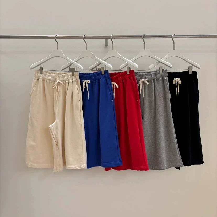 现货韩国东大门正品代购  PE铆钉七分短裤 NO退NO换