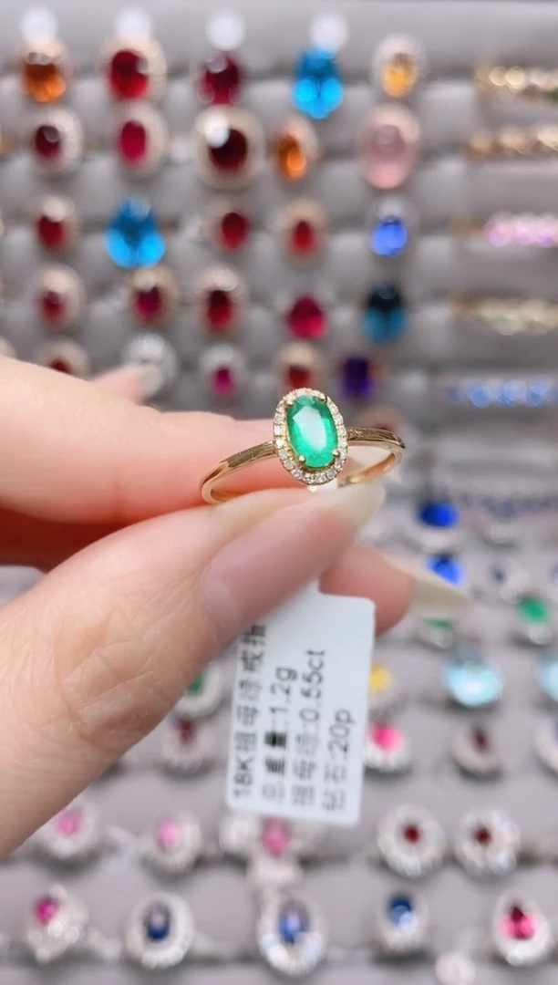 【闪购商品】祖母绿18K金戒指18K金镶嵌.