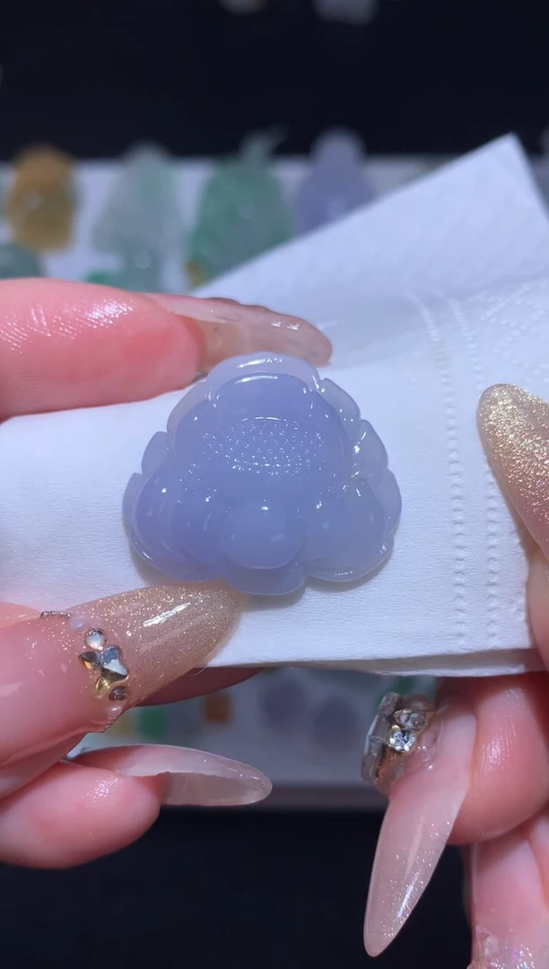 未镶嵌定制翡翠莲花