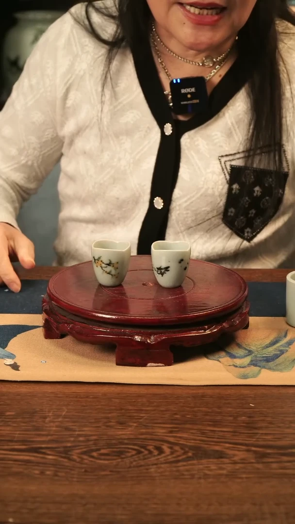 【闪购商品】釉中彩 小花口杯 2只装