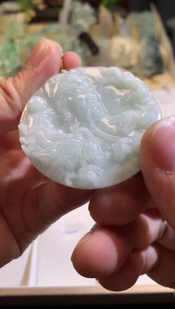 【闪购商品】翡翠颈饰未镶嵌03/09/94