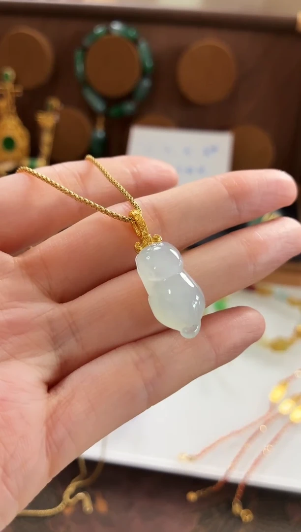 吊坠(不含链)18K金镶嵌翡翠吊坠