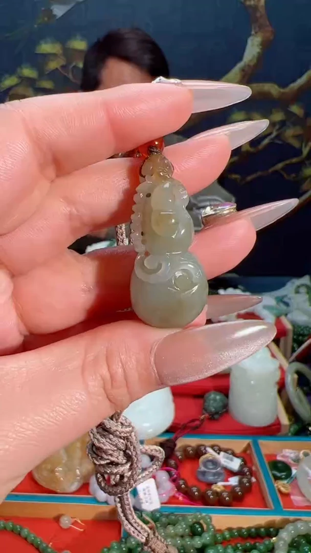 【闪购商品】和田玉吊坠未镶嵌1