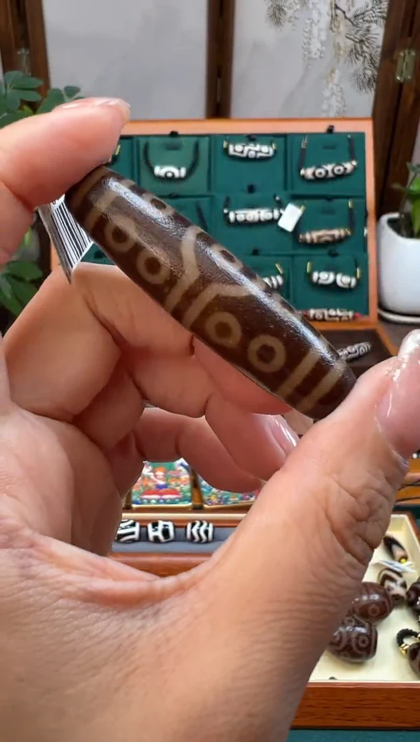 未镶嵌颈饰玛瑙/玉髓（覆膜）90.
