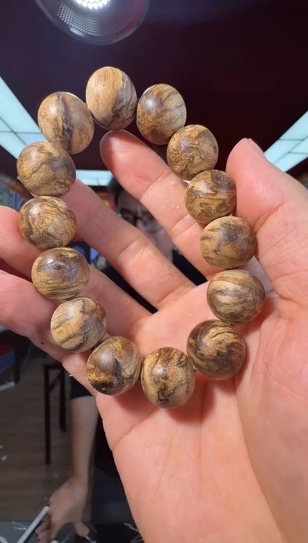 沉香手串e153达拉干多样性发一